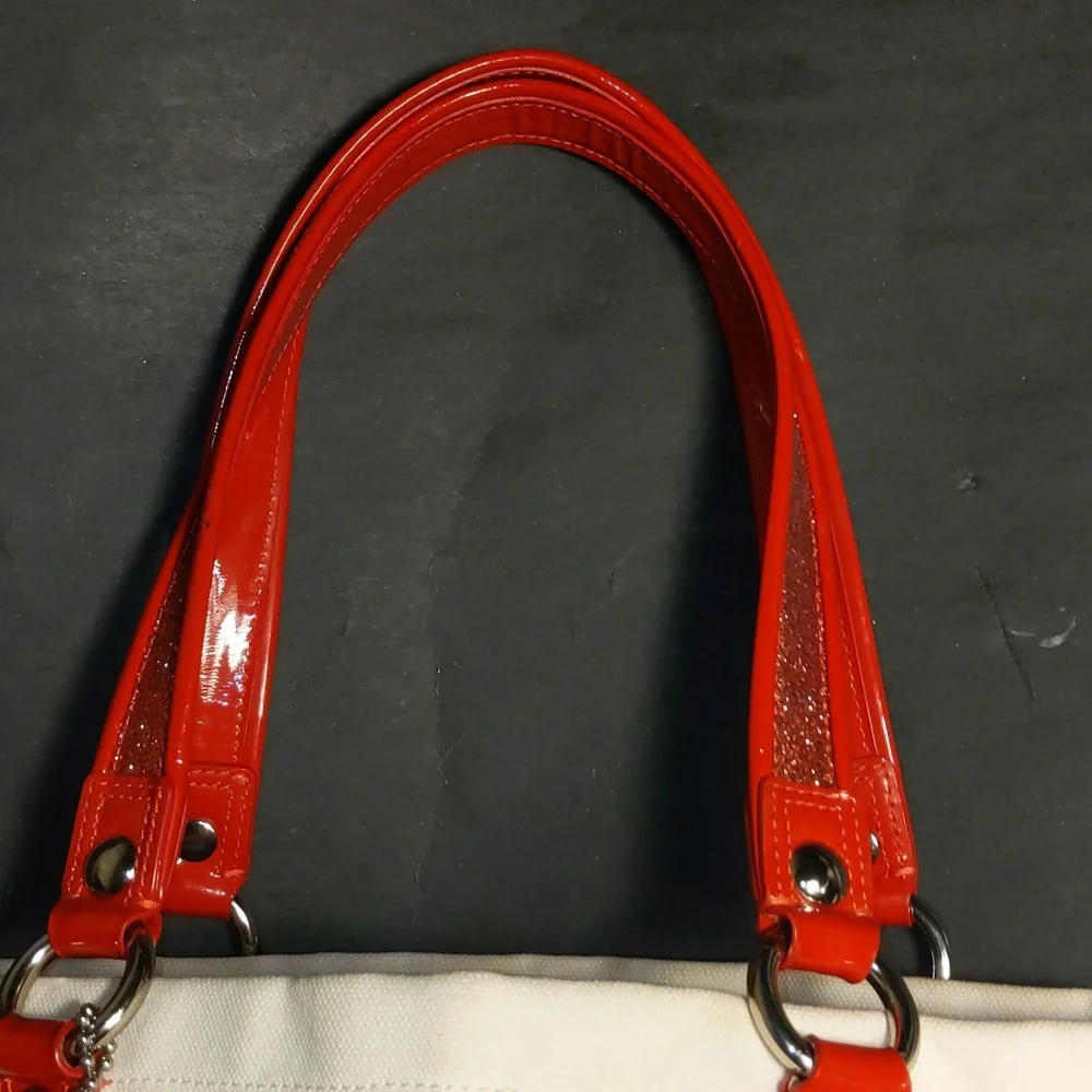 RARE Coach Poppy Cherry Chan Tote Bag - Picture 3 of 15